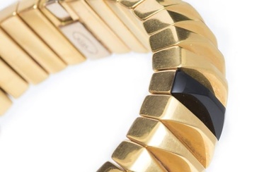 Gold and Onyx Ridged Bracelet