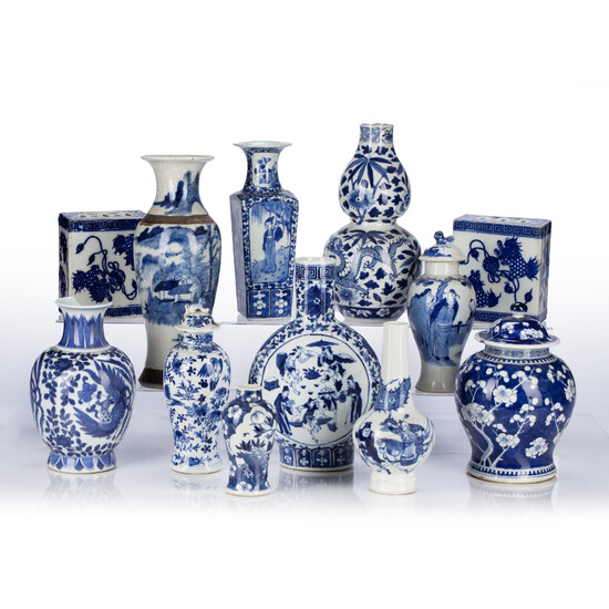 Group of blue and white pieces
