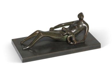 Henry Moore (1898-1986), Reclining Mother and Child II