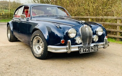 JAGUAR MK II 3.8 MANUAL OVERDRIVE. 1964. REGISTRATION BYH621B.. WIDE BODY SPECIAL. A VERY INDIVIDUAL