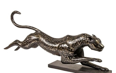 Large VTG Artisan Crafted Metal Leopard Sculpture
