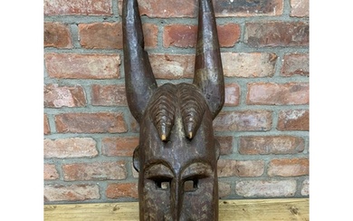 Large antique hand carved wooden African Ivory Coast tribal ...