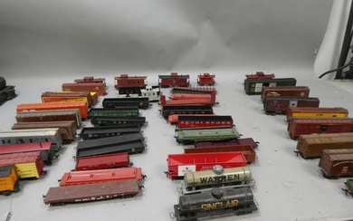 Lot 49 Assorted HO Freight Cars Box Car Tankers Caboose etc
