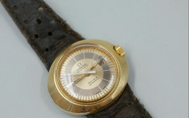 OMEGA. Montre bracelet de forme ovale, modèle... - Lot 48 - Copages Auction Paris