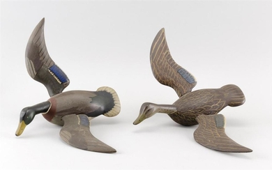 PAIR OF CHESAPEAKE BAY-AREA MINIATURE MALLARDS Maker unknown. In flying form. Lengths 9.5". Wingspans 13".