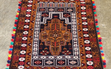 Persian hand knotted pure wool Baluchi carpet (147 x 90cm)...
