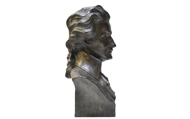 Sculpture en terre cuite polychrome "Mozart" illisiblement signé hauteur : 42 cm.