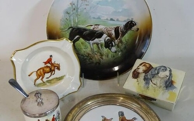 TRAY LOT DOG FIGURAL PORCELAIN ITEMS INCLUDING POINTER
