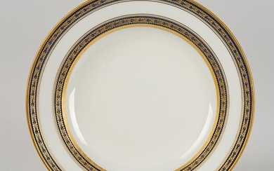 A Plate with Leithner’s Blue and Leithner’s Gold Edge Decor, Vienna, Imperial Manufactory