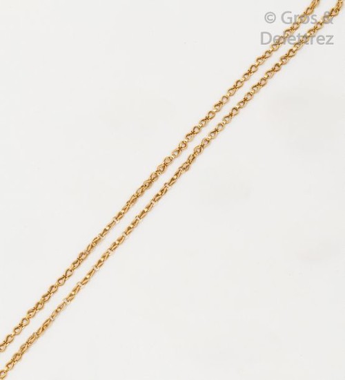 Yellow gold necklace. Longueur : 84cm. P. 40.4g....