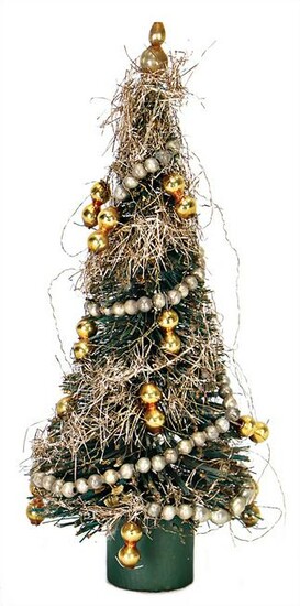 dollhouse christmas tree with leonic wires, green