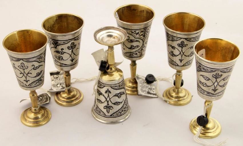 Set – 6 silver cups for liquor