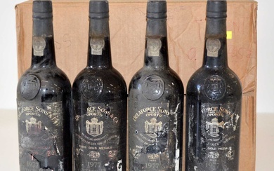 12 bottles Delaforce Vintage Port 1977