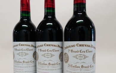 12 bouteilles CHÂTEAU CHEVAL BLANC 1993 1er GCC (A) Saint Emilion Caisse bois d'origine