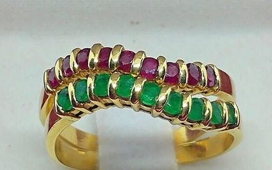 14 kt. Gold - Ring - 0.30 ct Ruby - Emeralds