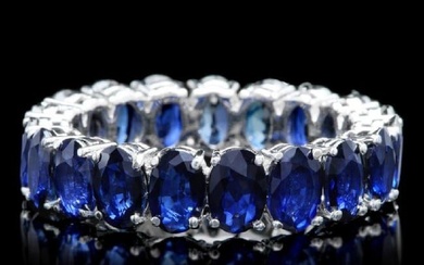 14K White Gold and 8.13ct Sapphire Ring