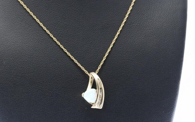 14Kt Diamond w/ Opal Necklace Pendant