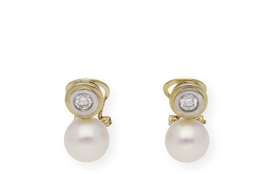 18 kt. Akoya pearls, Yellow gold, 8.7 mm - Earrings - 0.60 ct Diamond