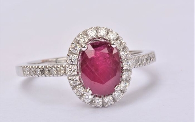 18 kt. Gold - Ring - 1.30 ct Ruby