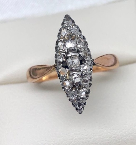 18 kt. Pink gold, Platinum - Marquise ring late nineteenth "no reserve price" Pink cut diamonds