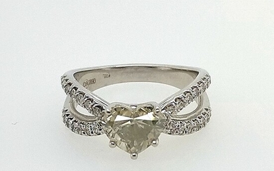 18 kt. White gold - Ring - 1.71 ct Diamond - 0.45 CT Diamonds - No Reserve Price