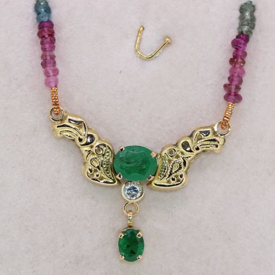 18 kt. Yellow gold - Necklace with pendant - 2.30 ct Emerald - Diamond, Tourmalines