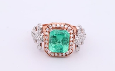 18kt Rose Gold Diamond And Emerald Ring