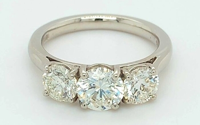 2.11ct diamond trilogy engagement ring, D, VS1, IGI Certificate - 950 Platinum - Ring