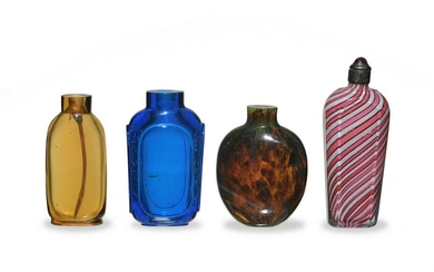 4 Chinese Peking Glass Snuff Bottles, 18-19th Century