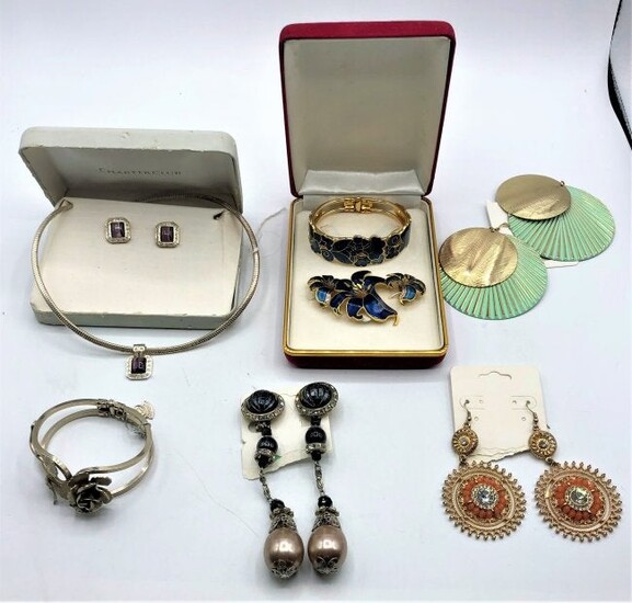 [6] Assorted Costume Jewelry Grouping with 2 Sets