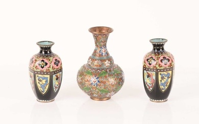 A 20th-century Chinese cloisonne and champleve enamel vase with polychrome enamel scrolls and foliag