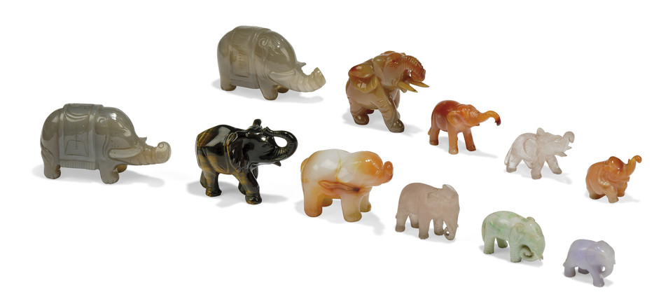 A COLLECTION OF ELEVEN HARDSTONE ELEPHANTS, 19TH/20TH CENTURY