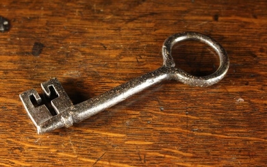 A Fine 15th/16th Century Iron Key, 4¾”...