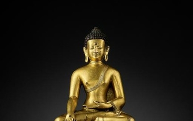 A GILT COPPER ALLOY BUDDHA, DENSATIL 14TH-15TH CT