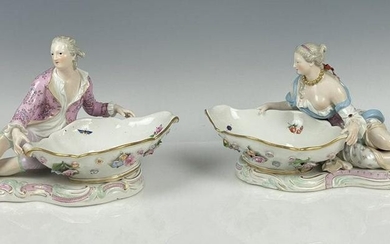 A LARGE PAIR OF 19TH C. MEISSEN SWEETMEAT DISHES