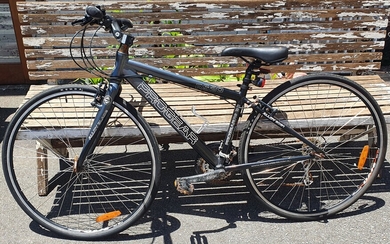 A PROGEAR RS20 BICYCLE