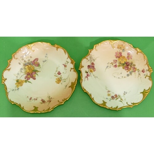A Pair of Royal Worcester Blush Round Scallop Shaped Plates ...