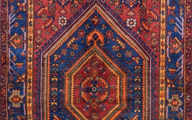 A Persian Hand Knotted Zanjan Rug, 200 X 133
