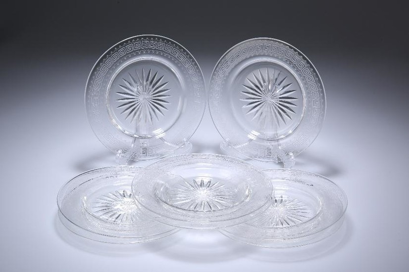A SET OF EIGHT EDWARDIAN CUT AND ETCHED GLASS PLATES