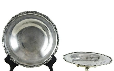A graduated pair Persian Habis .900 silver bowls