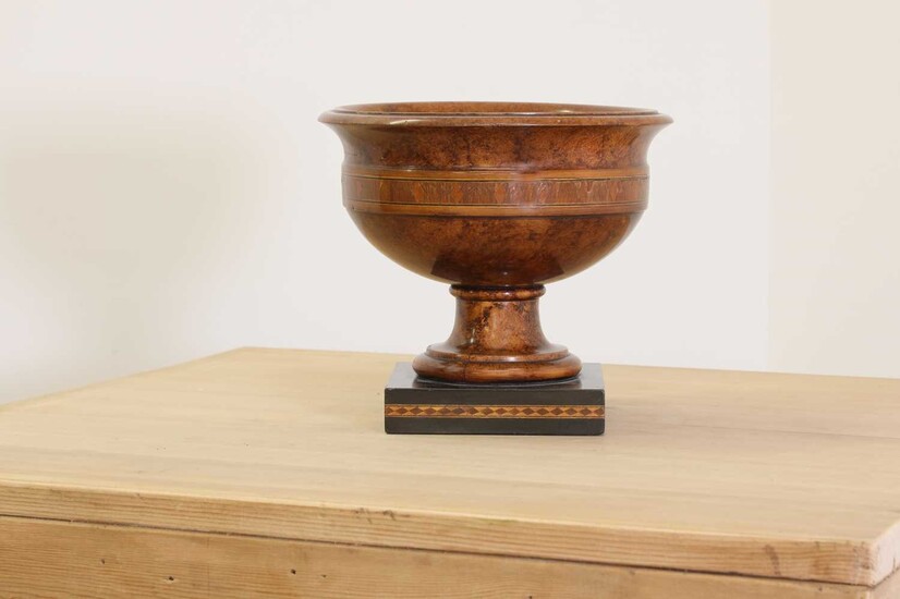 A grained beech pedestal bowl