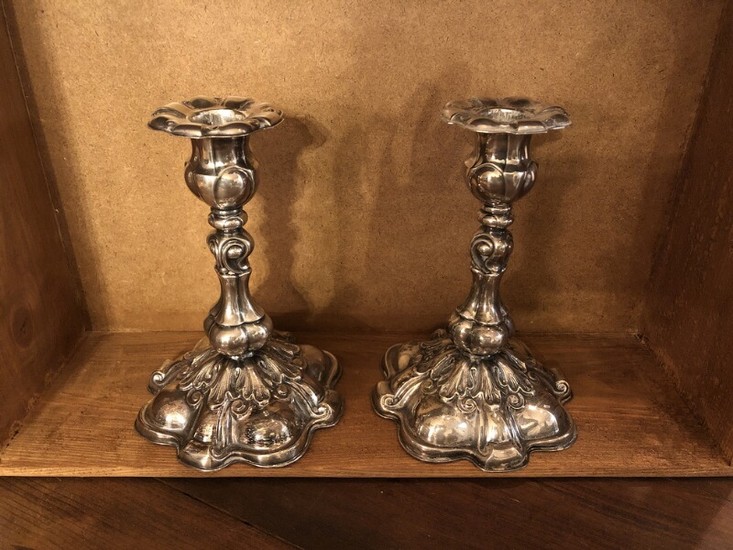 A pair of Danish silver candlesticks. Cohr, Copenhagen. Filled. H. 17 cm. (2)