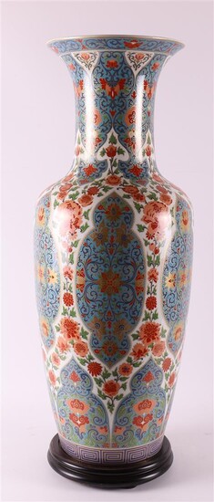(-), A porcelain baluster-shaped 'Wuhan' vase on a...