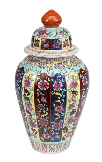 A vintage Chinese famille rose covered jar