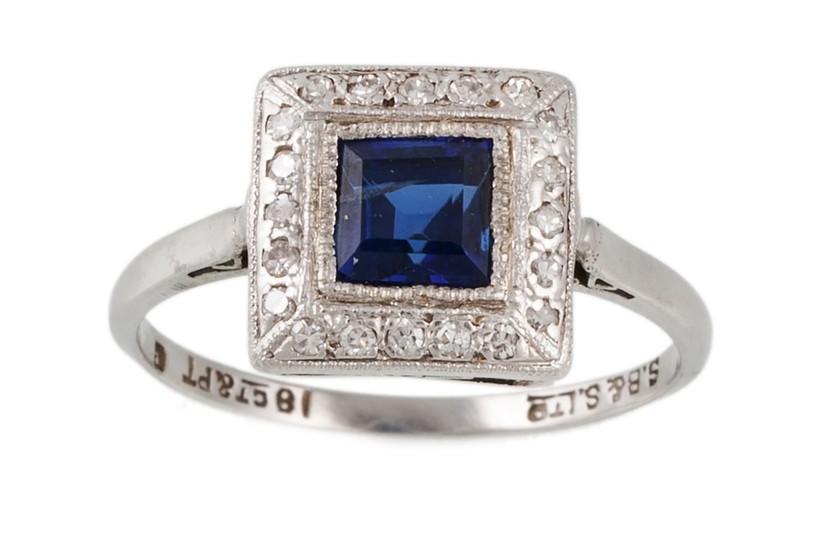 AN ANTIQUE SAPPHIRE AND DIAMOND CLUSTER RING, of square form...
