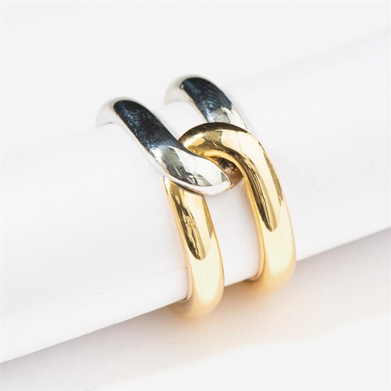 (-), An 18 carat gold ring by Cartier...