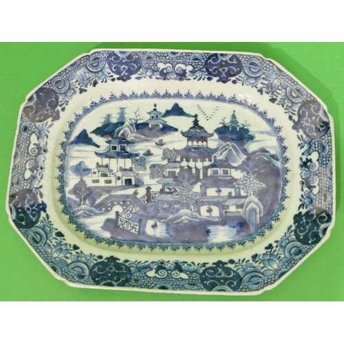 An 18th Century Chinese export Blue and White Rectangular Sh...