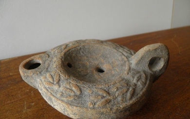 Ancient Roman Terracotta oil lamp - 10×7.5×4.5 cm - (1)