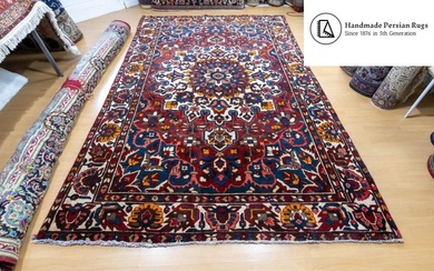 Bakhtiar - Carpet - 320 cm - 210 cm