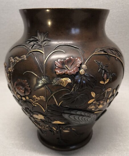 Bronze vase - Bronze, Gold - 日本浅浮雕铜赏瓶- Japan - 19th century